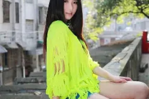 水泥西施：人设崩塌骗局被揭穿老公顶不住舆论与她离婚